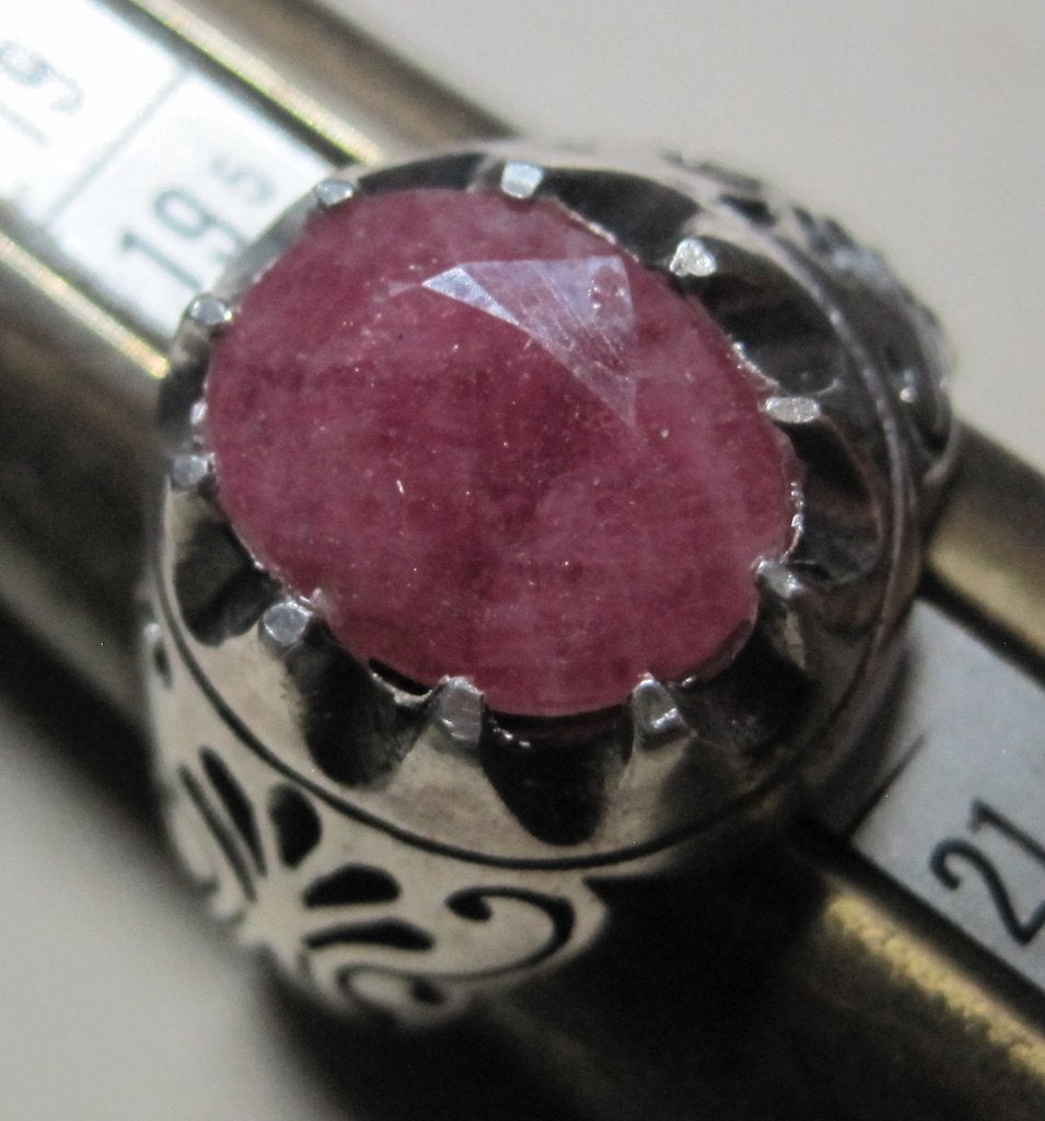 Robijn 8 karaat %100 natuurlijk mooie design zilver ring, Ophalen, 20 of groter, Zo goed als nieuw, Dame of Heer