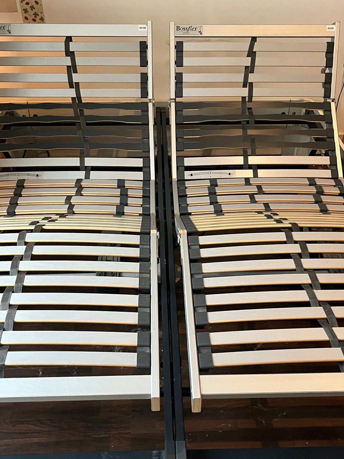 2x Bossflex verstelbare bedbodem 80x200 in prima staat TEAB, Ophalen, Gebruikt, Eenpersoons, 80 cm