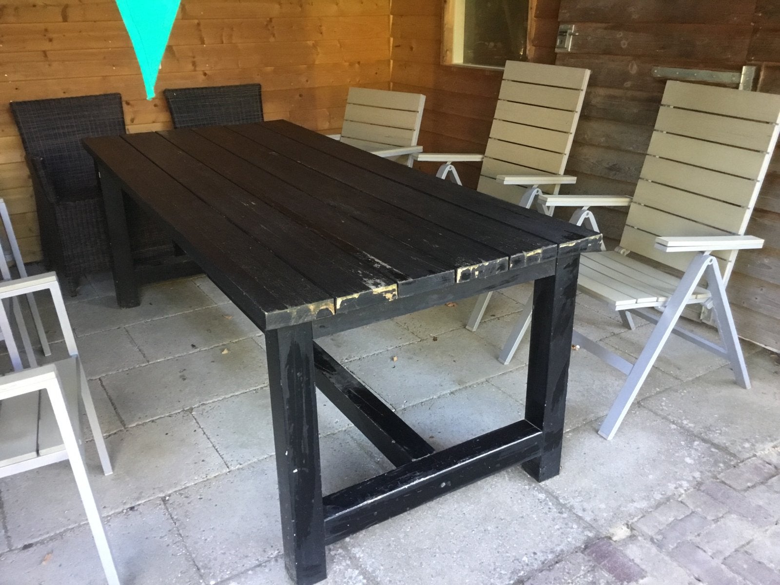 Stevige Zwarte Houten Buiten-/Binnentafel, Tuin en Terras, Ophalen, Gebruikt, Rechthoekig, Hout