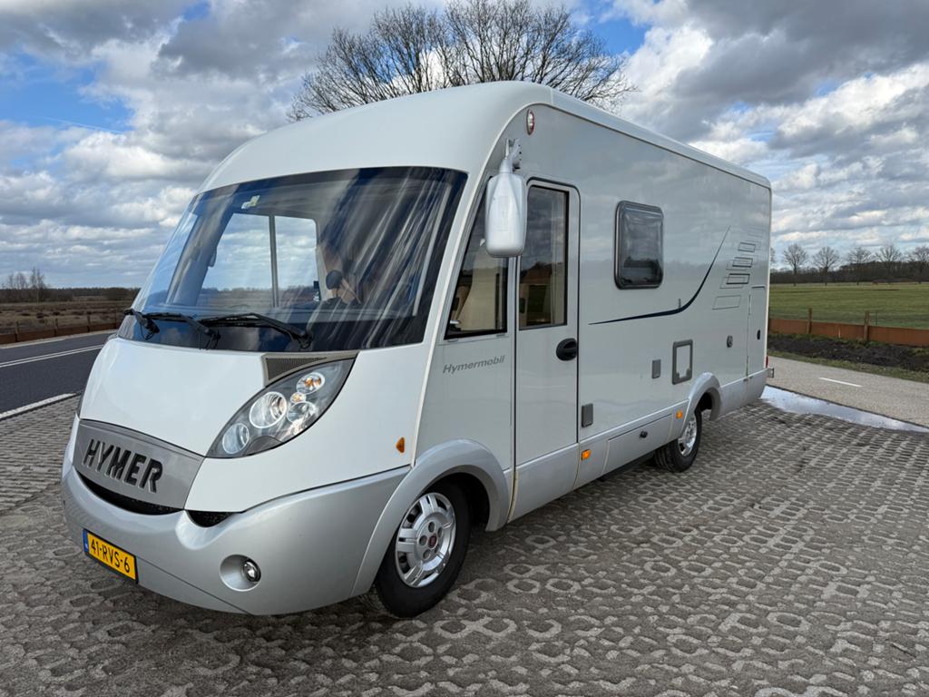 Hymer B 528 CL Integraal Camper - Luxe en Comfort, Caravans en Kamperen, Integraal, Ringverwarming, Fietsendrager, Fiat