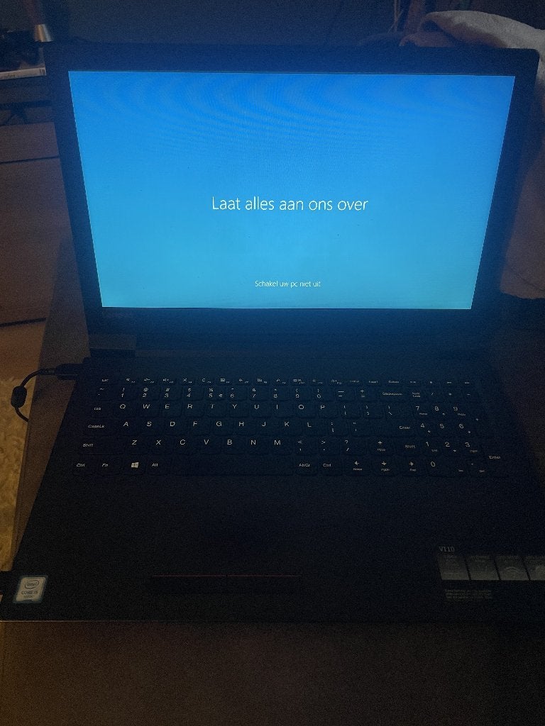 Lenovo laptop v110-15isk, Computers en Software, Windows Laptops, Gebruikt, 2 tot 3 Ghz, Ophalen of Verzenden, . Lenovo  .