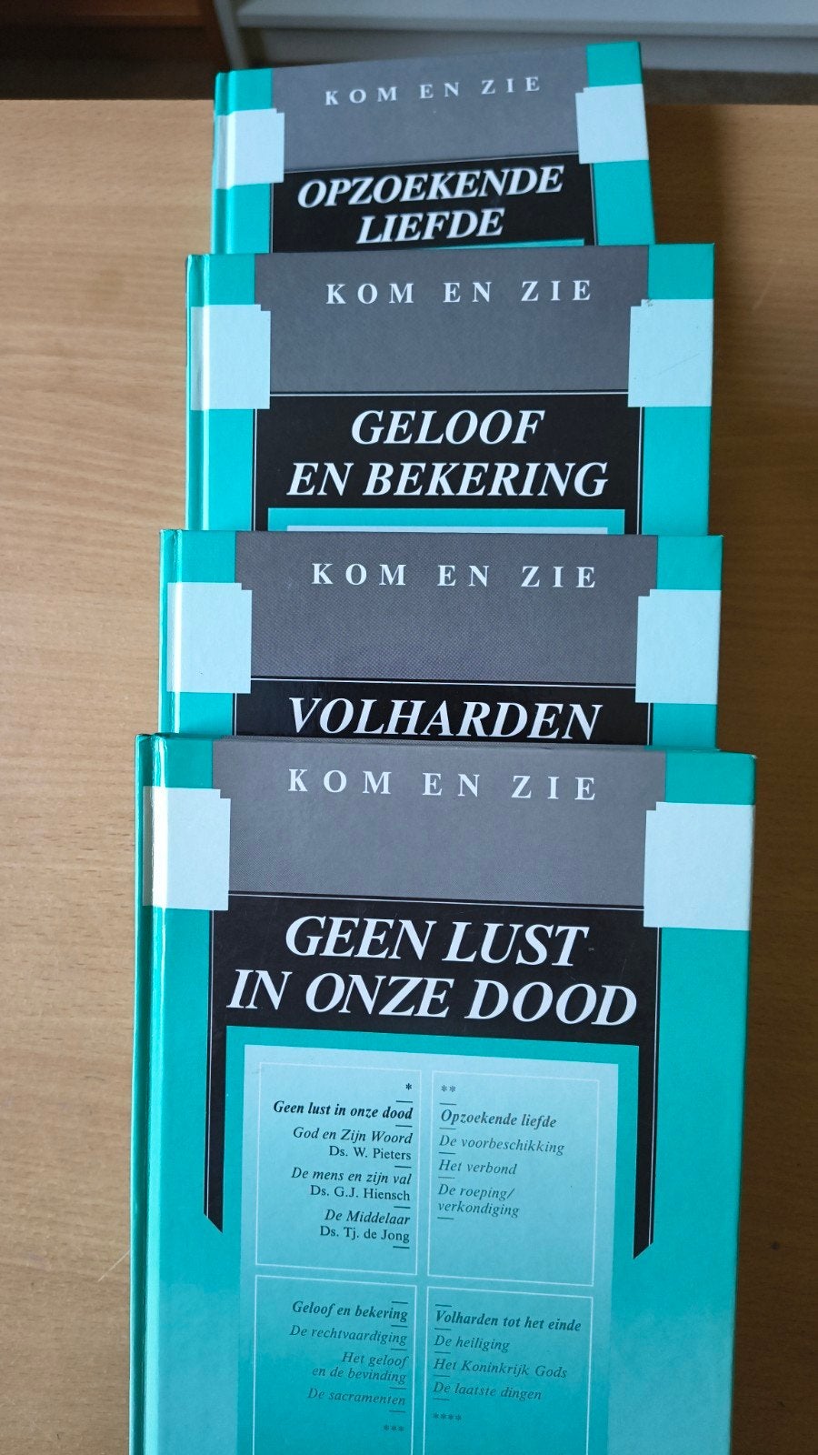 Komt en zie. PR Meinders (red), Christendom | Protestants, Ophalen of Verzenden, Zo goed als nieuw, PR Meinders (red)