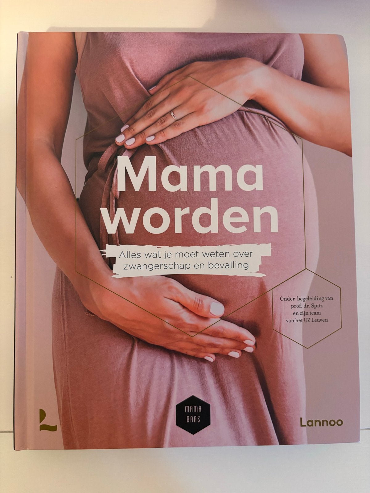 Mama Worden: Alles over zwangerschap en bevalling, Ophalen of Verzenden, Zo goed als nieuw, Zwangerschap en Bevalling