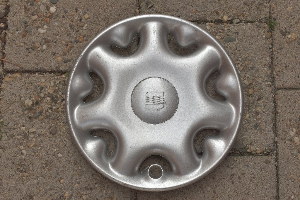 1 losse originele wieldop Seat Ibiza 13 inch, Auto diversen, Wieldoppen, Ophalen of Verzenden, Gebruikt