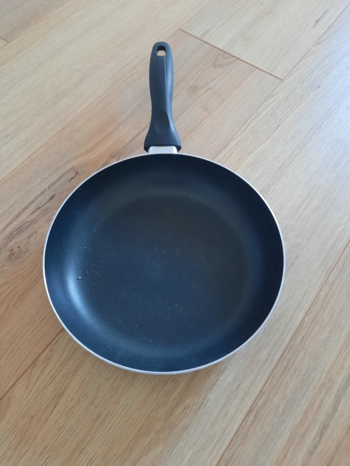 koekenpan 24cm, Ophalen of Verzenden, Gebruikt