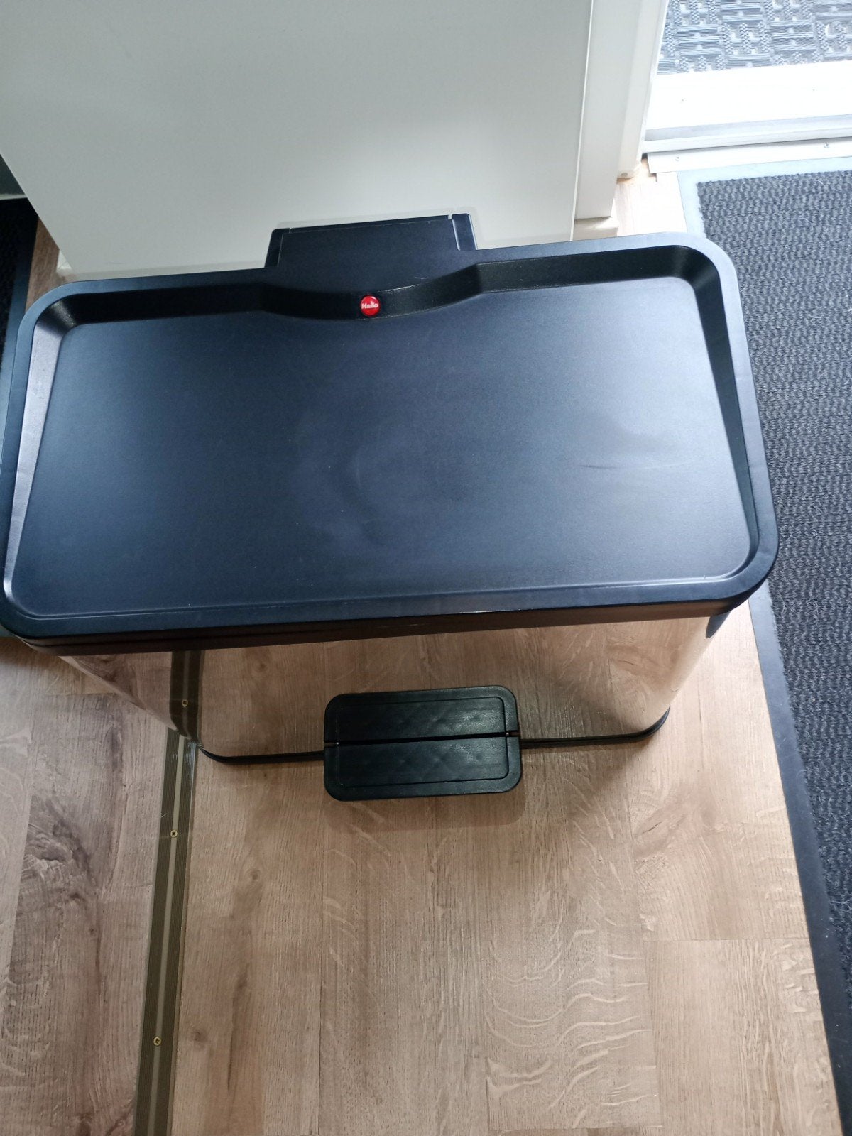 3 vakken afval scheider voor in de keuken., Ophalen, 50 – 75, Gebruikt, Met pedaal