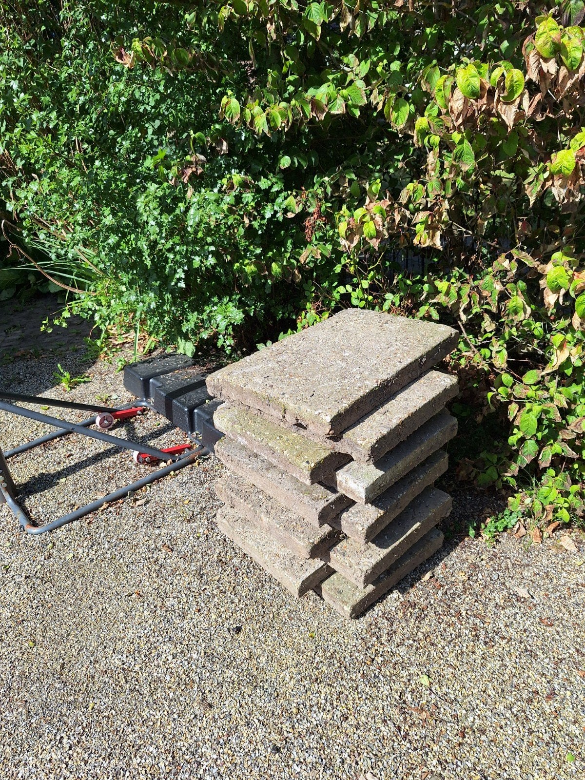 Gebruikte betontegels 40 x 60 voor tuin of terras, Ophalen, Gebruikt, Minder dan 5 m², Beton