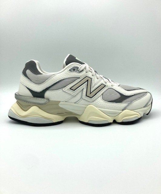 New Balance 9060 Sea Salt / Castlerock - 38,5, Overige kleuren, Verzenden, New Balance, Nieuw