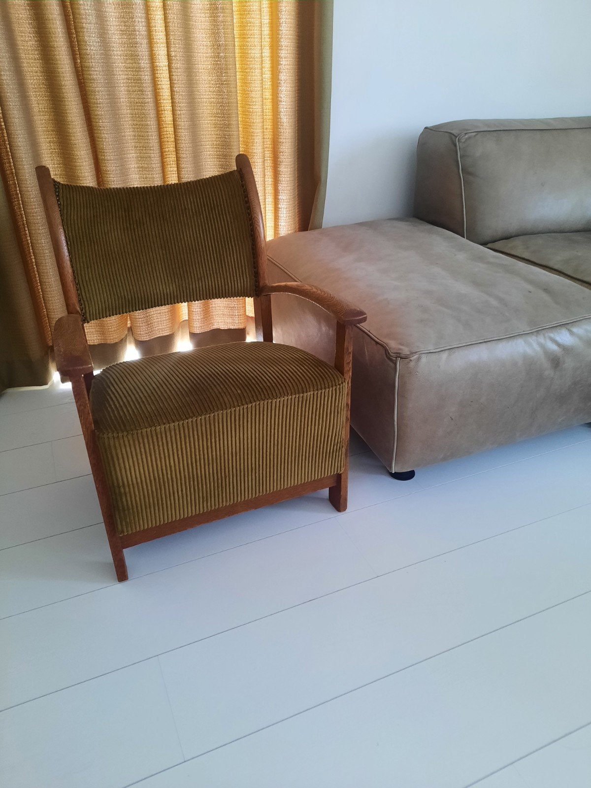 Vintage kinder fateuil olijf groen rib fluweel eiken hout, Ophalen, Minder dan 75 cm, Zo goed als nieuw, 50 tot 75 cm