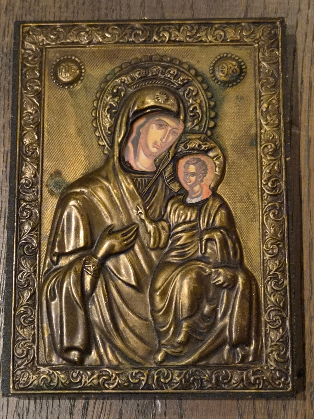 Antieke icoon van Maria met kind - Koperen reliëf, Antiek en Kunst, Antiek | Religie, Ophalen of Verzenden