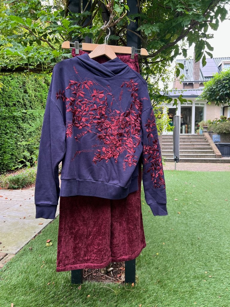 DRIES VAN NOTEN navy hoodie embrodered -TIEN concepts Insta, Kleding | Dames, TIEN concepts, Blauw, -, Ophalen of Verzenden