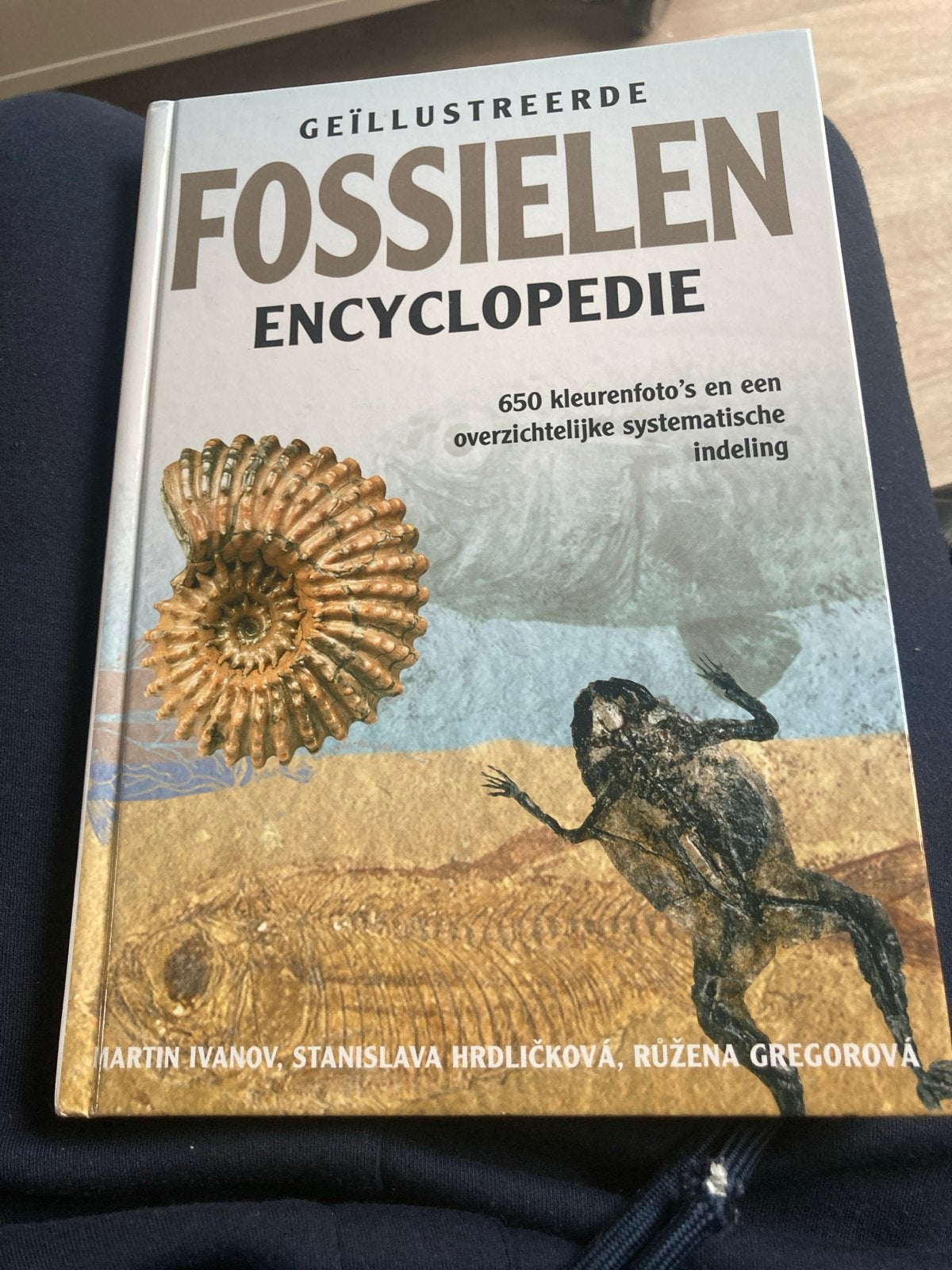 Geïllustreerde Fossielen Encyclopedie - Martin Ivanov, Boeken, Encyclopedieën, Ophalen of Verzenden, Zo goed als nieuw, Overige onderwerpen