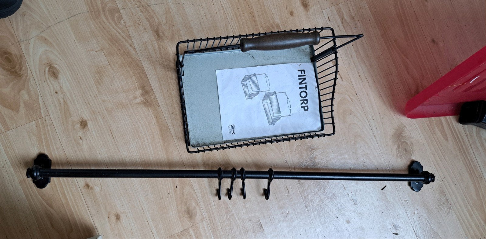 IKEA Fintorp Bordenrek met stang, Gebruikt, Bordenrek, IKEA, Ophalen of Verzenden