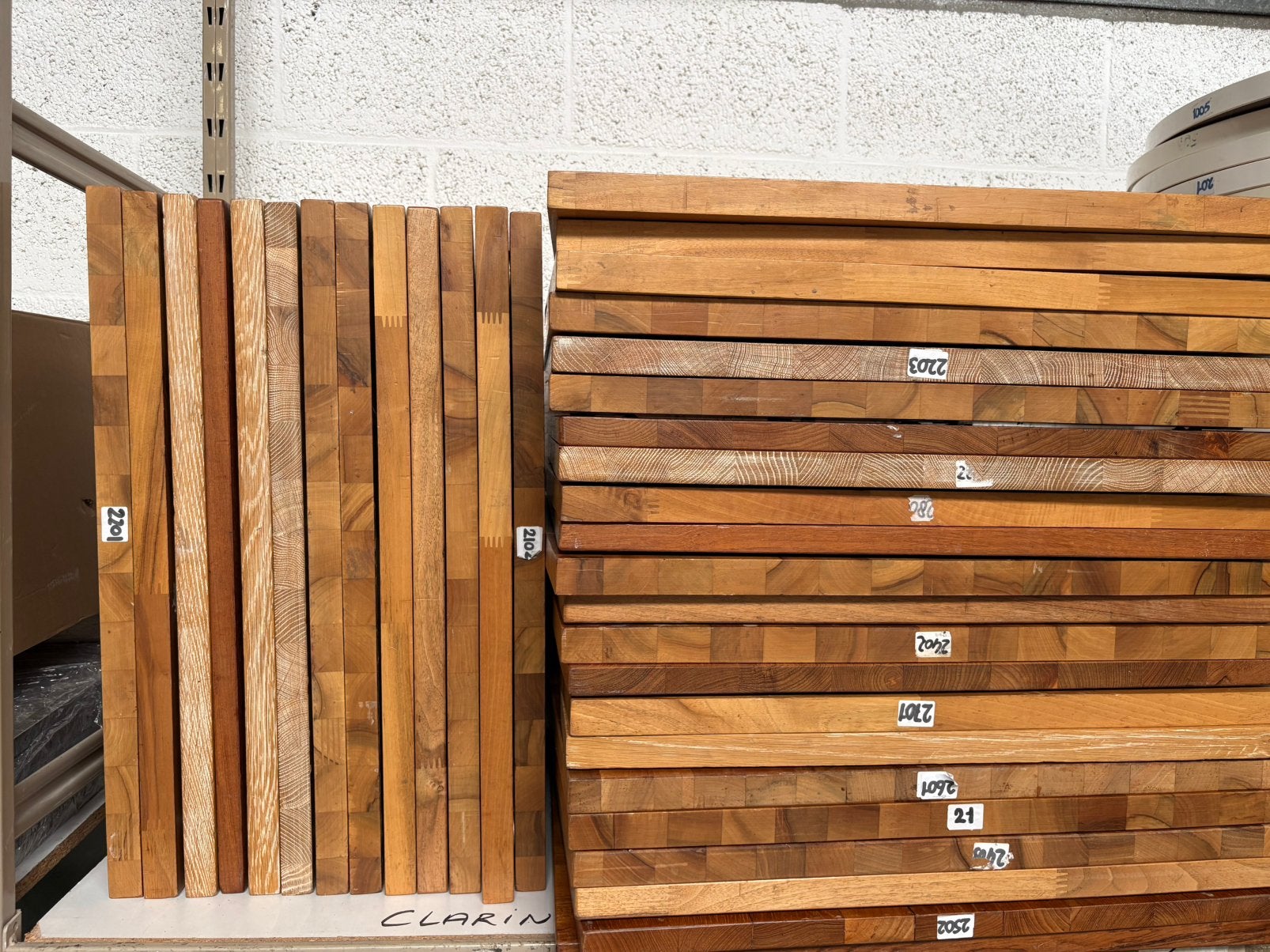 Voordelige partij tafels hout, vierkant, rond, kolomvoeten, Zakelijke goederen, Horeca | Meubilair en Inrichting, Ophalen, Gebruikt