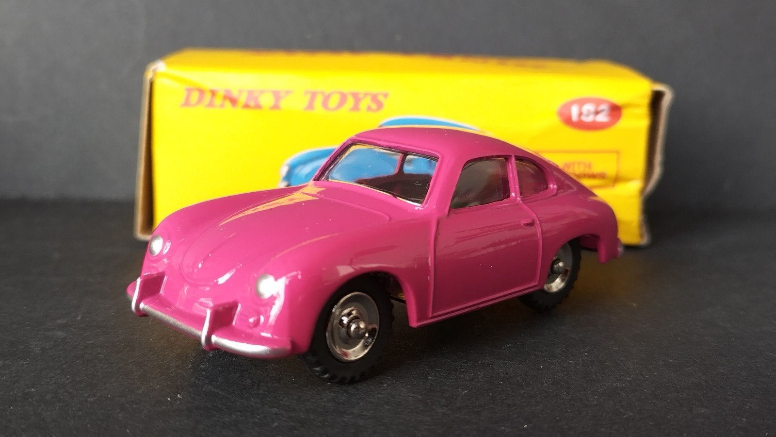 Porsche 356 A Paars 1:43 Dinky Toys Atlas Re-edition Pol, Hobby en Vrije tijd, Modelauto's | 1:43, Auto, Verzenden, Nieuw, M