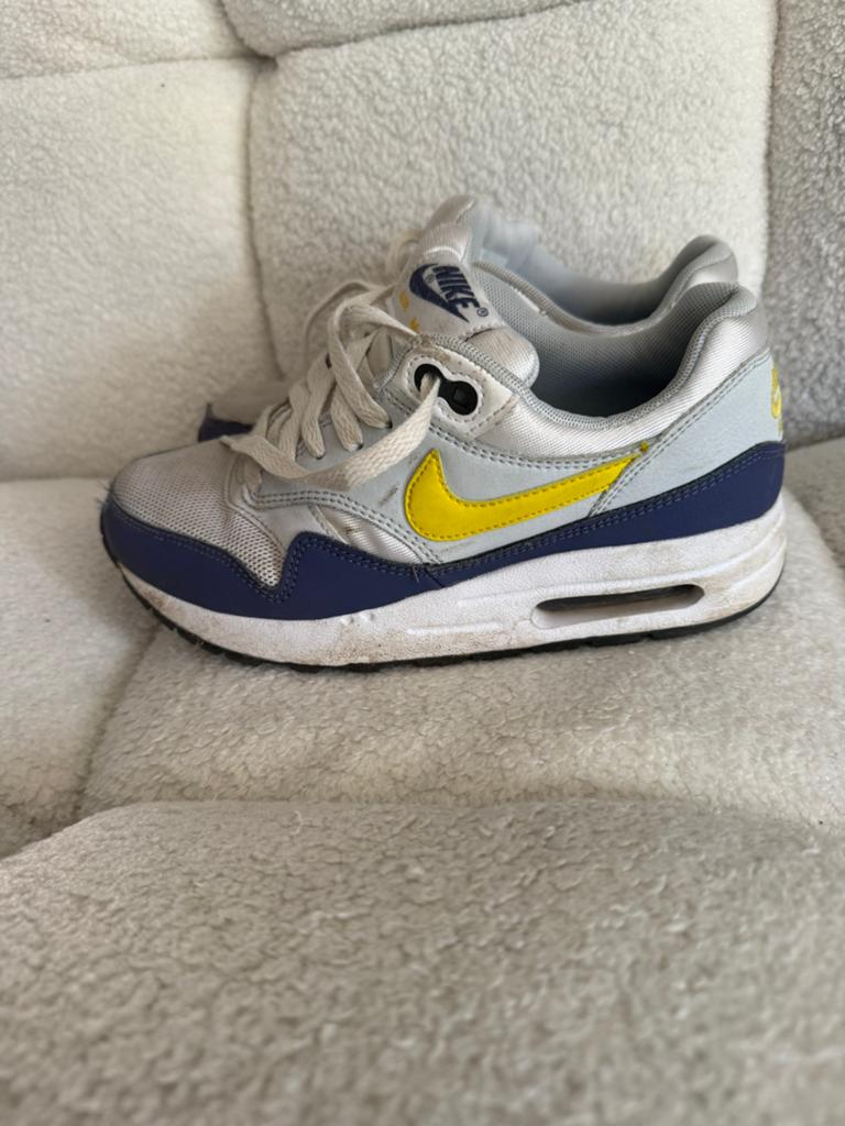Nike air max 1 blue recall maat 35,5 gs, Ophalen of Verzenden, Zo goed als nieuw, Jongen of Meisje, Sportschoenen