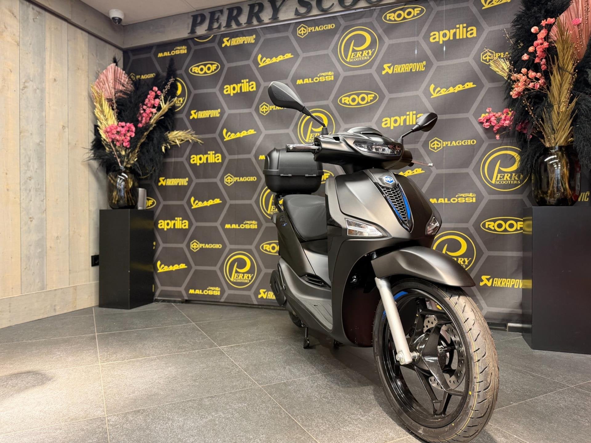 Piaggio Liberty Sport 2026 EURO5+ NIEUW | 4 JAAR FABRIEKSGAR, Gebruikt, 49 cc, Gedempte oude gracht 112
2011GW  Haarlem, NL, Piaggio