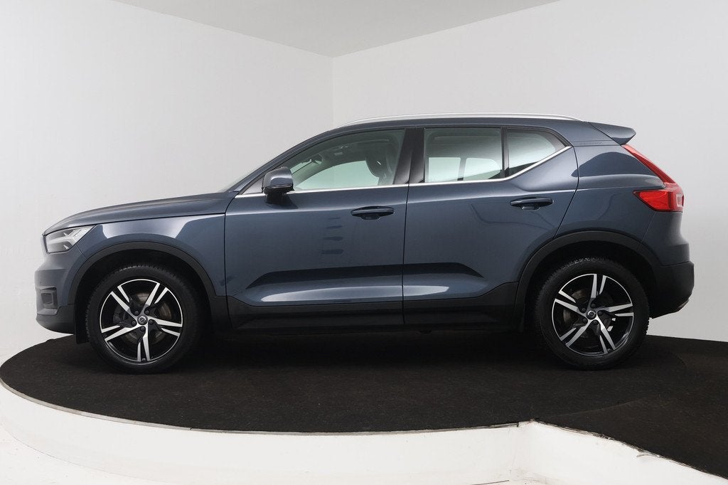 Volvo XC40 2.0 T5 AWD Inscription (PANORAMADAK, TREKHAAK, EL, Auto's, Volvo, Automaat, Gebruikt, 4 cilinders, 1969 cc