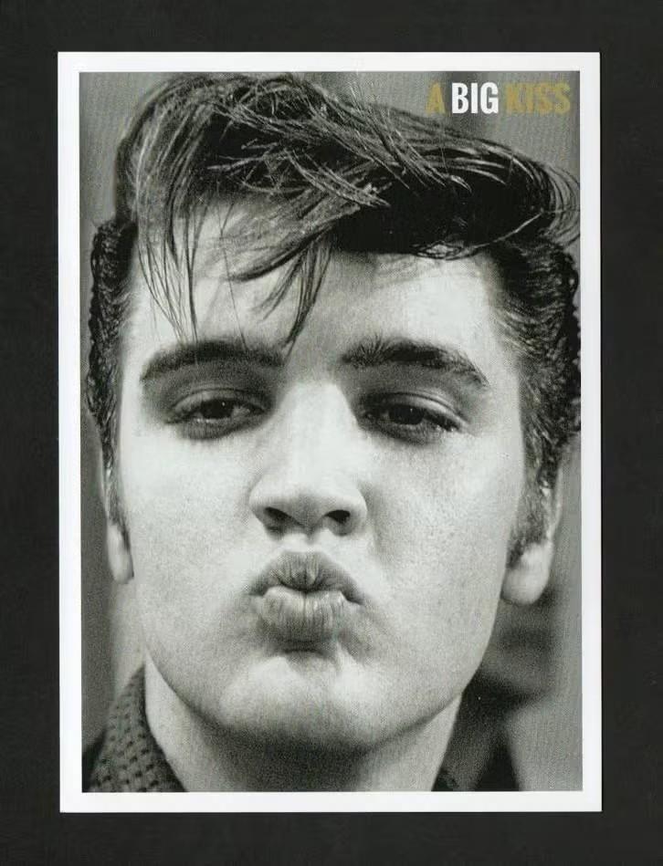 Elvis Presley A Big Kiss., Ophalen of Verzenden, 1980 tot heden, Ongelopen, Sterren en Beroemdheden