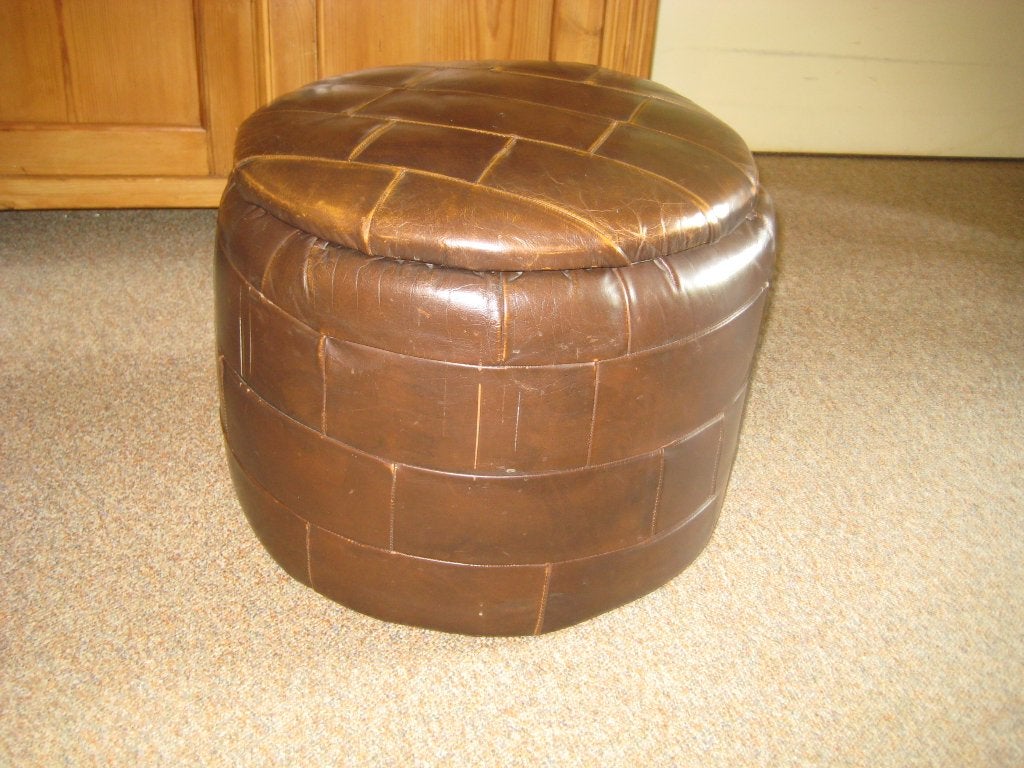poef leer rond met deksel, Bergruimte, 10,=, Ophalen, Minder dan 50 cm, Gebruikt, Rond