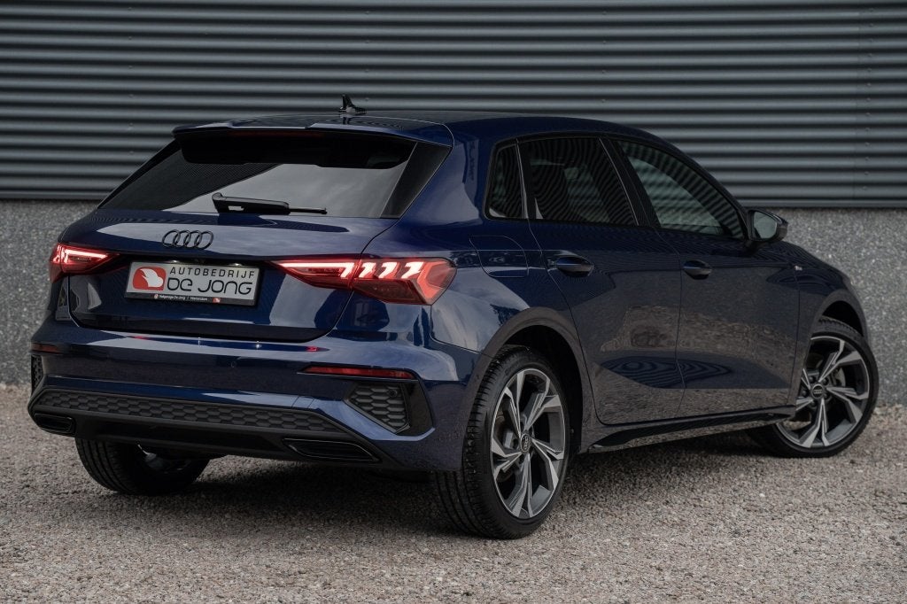 Audi A3 Sportback 40 TFSIe 2X S-Line | RS-Stoelen | Trekhaak, Automaat, 12 maanden, Gebruikt, 4 cilinders