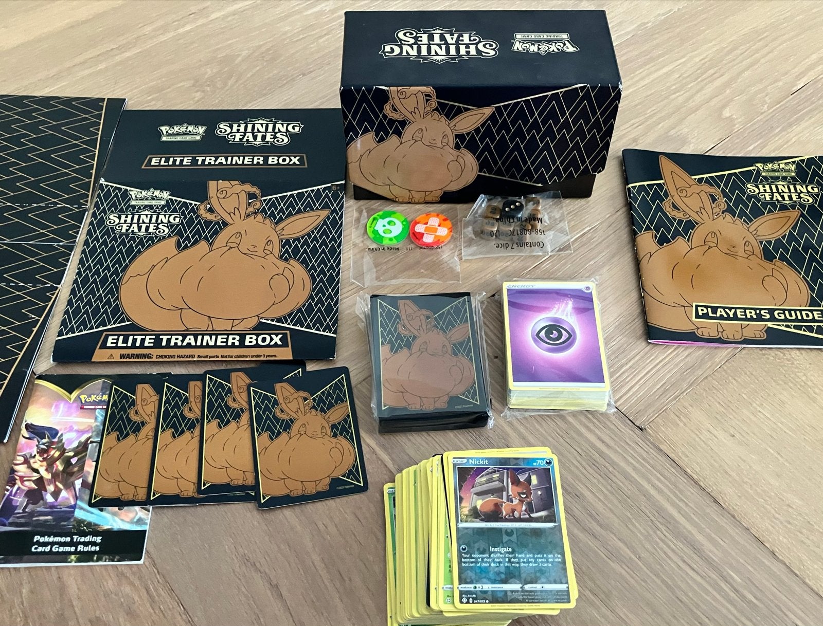 Pokémon Shining Fates Elite Trainer Box, Ophalen of Verzenden, Zo goed als nieuw, Overige typen