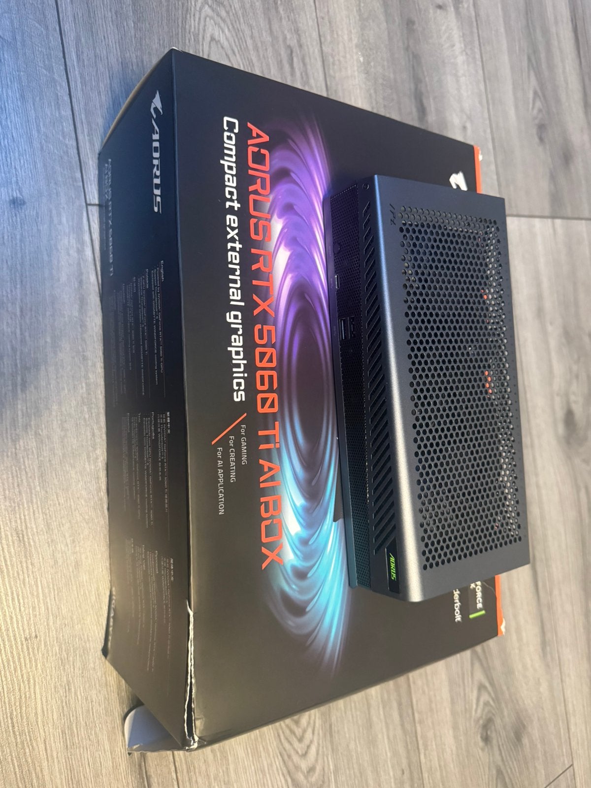 AORUS RTX 5060 Ti AI BOX 16GB | Koop/Ruil EGPU / externe gpu, Ophalen, Zo goed als nieuw, GDDR6, PCI-Express 4