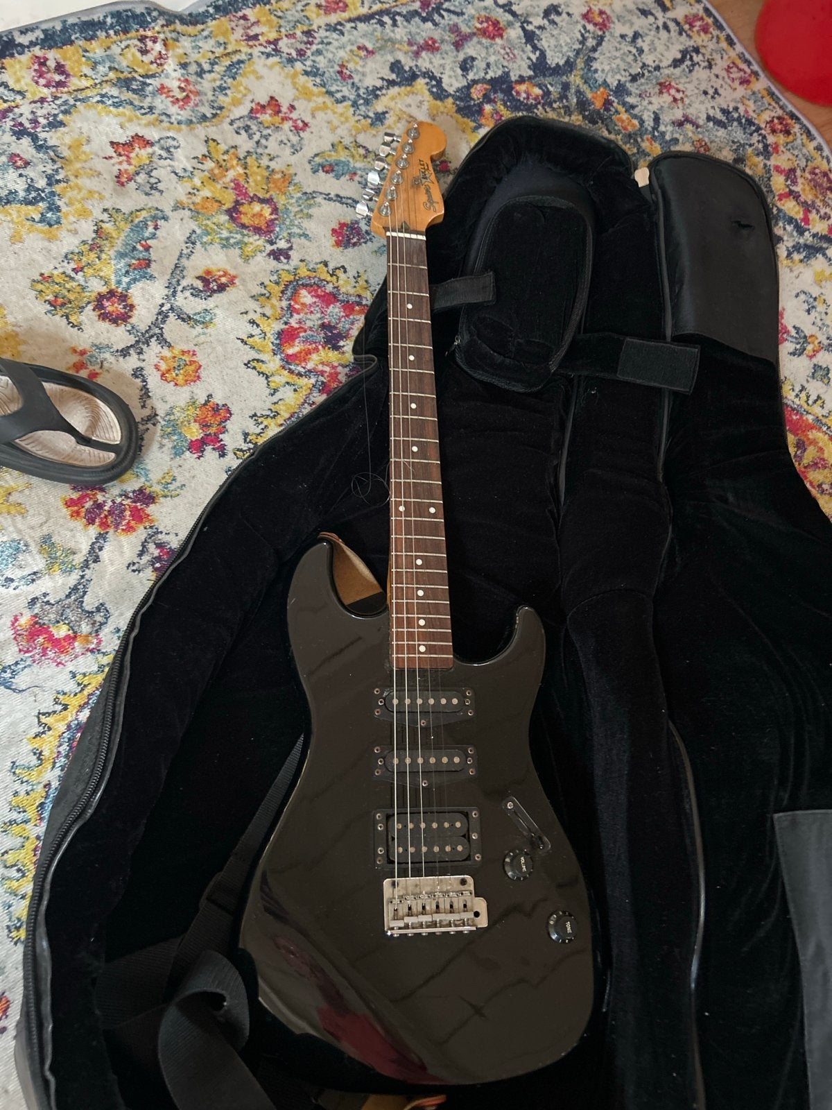 Fender Squier Bullet Elektrische Gitaar 1987 - Zwart, Muziek en Instrumenten, Snaarinstrumenten | Gitaren | Elektrisch, Ophalen
