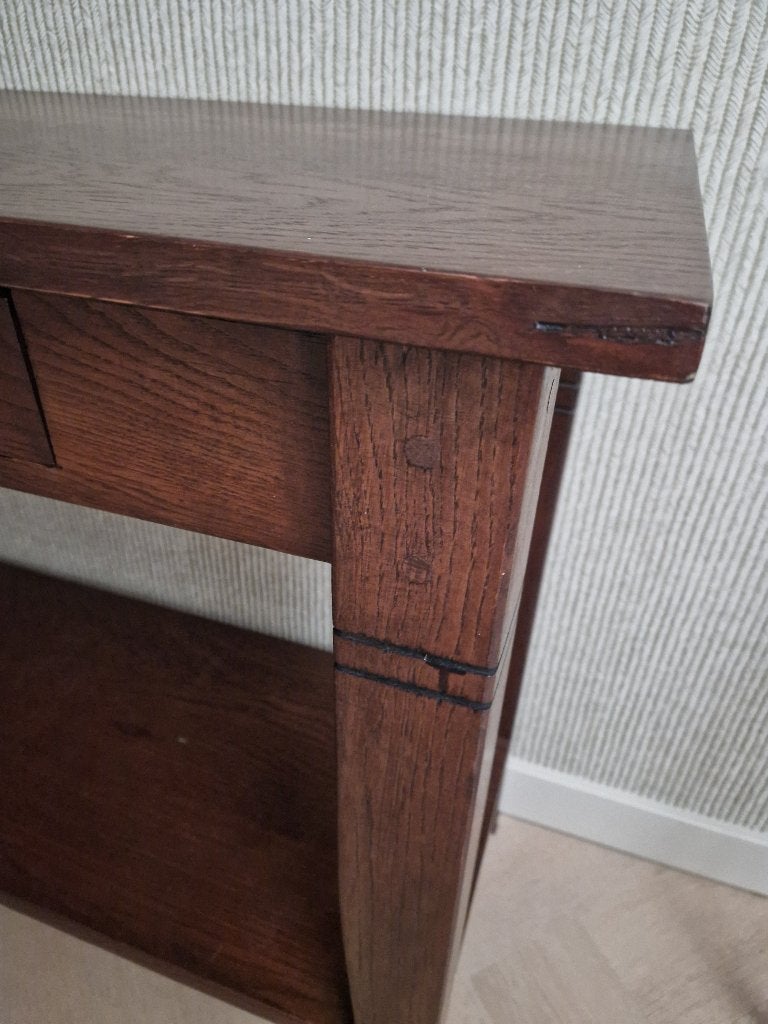 Massief donker eiken side table, Ophalen, Gebruikt, 100 tot 150 cm, Eikenhout
