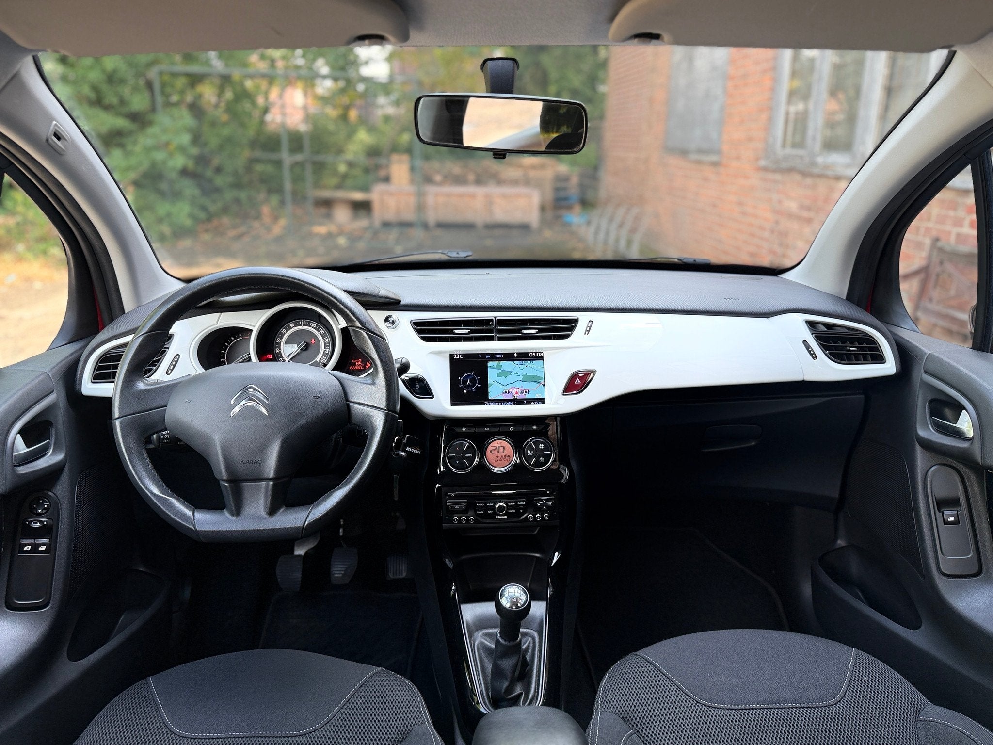 Citroën C3 1.2 VTi Collection·Climate·Cruise·Navi·Bluet, Auto's, Citroën, Euro 5, Gebruikt, 31 €/maand, 1199 cc