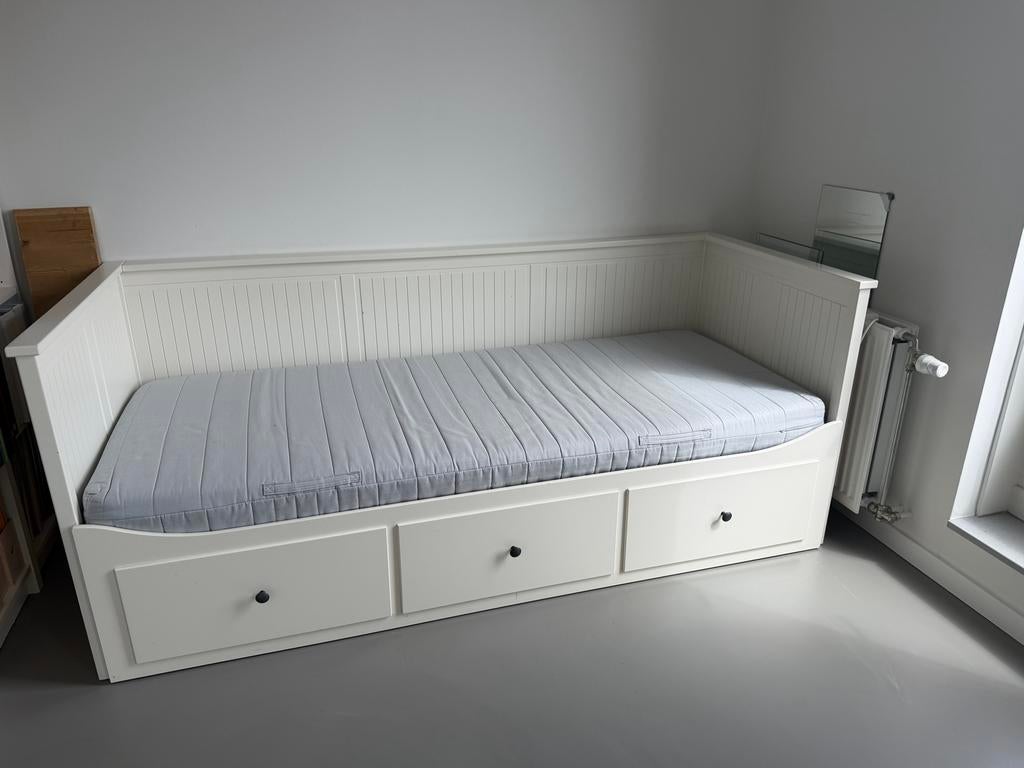 Ikea Hemnes bedbank, Huis en Inrichting, Ophalen, Wit, Tweepersoons, 80 cm