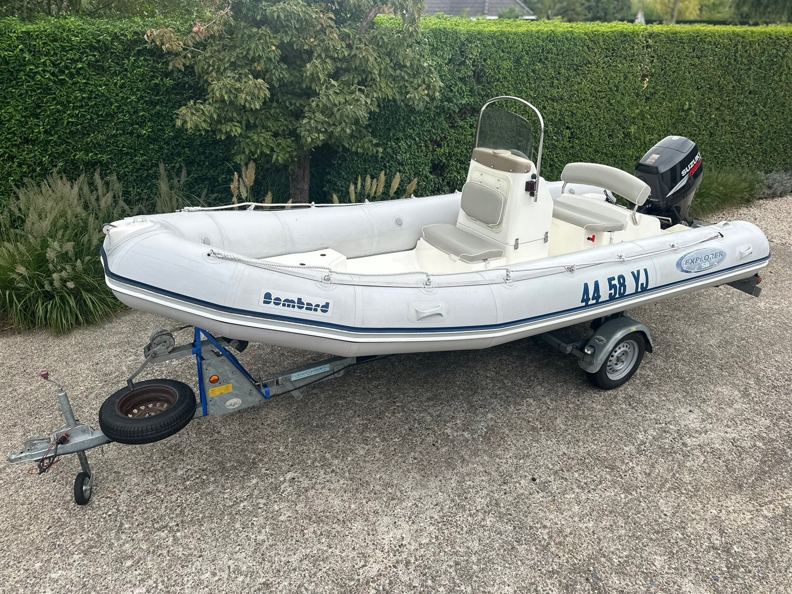Bombard Explorer 560 met 60pk en kanteltrailer weinig uren!, Ophalen, Gebruikt, PVC, Bombard
