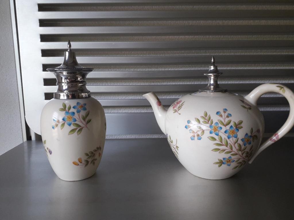 BIJZONDER ANTIEK HOLLANDS TREKPOTJE & THEEBUS met ZILVER, Antiek en Kunst, Ophalen of Verzenden, Zilver