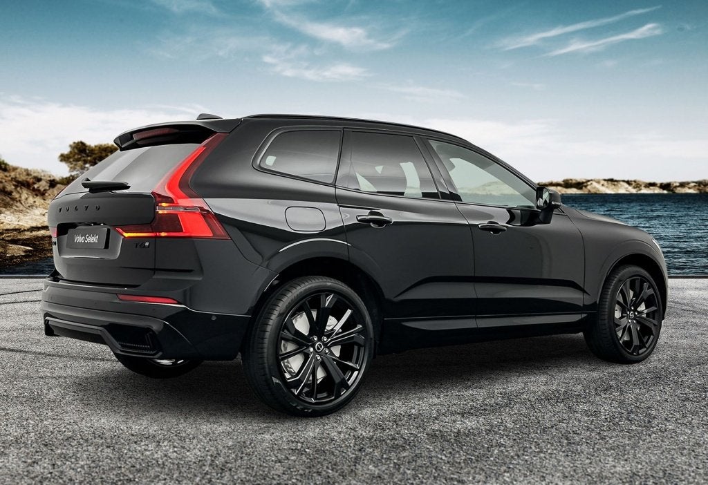 Volvo XC60 Plus Black Edition Recharge 360 Camera (bj 2026), Auto's, Automaat, Gebruikt, Euro 6, 4 cilinders