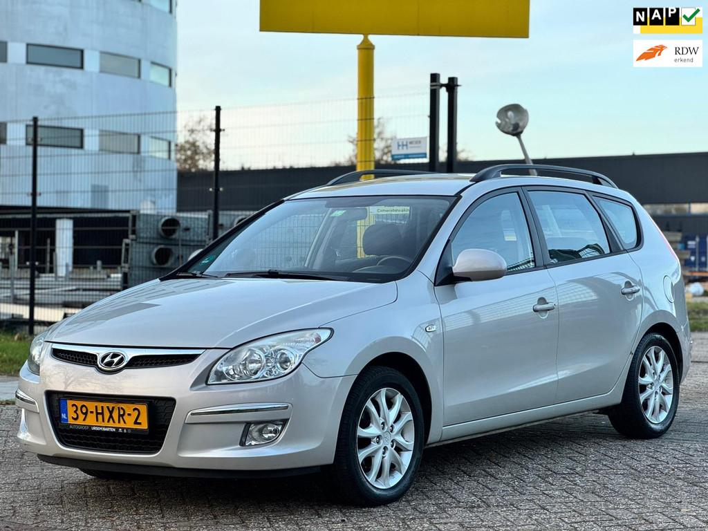 Hyundai I30 CW 1.6i Dynamic Business, Gebruikt, 1591 cc, 4 cilinders, Origineel Nederlands