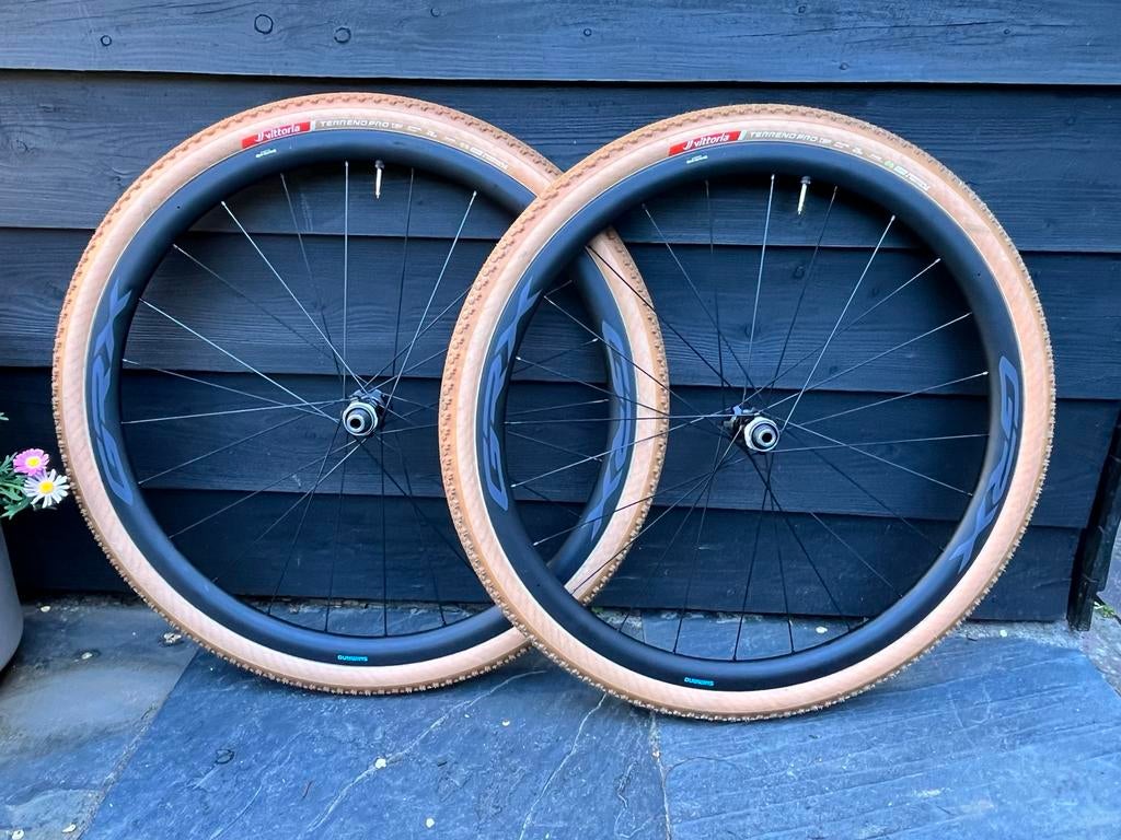 Shimano GRX WHRX870 gravelwielset met Vittoria Terreno Pro, Wiel, Ophalen of Verzenden, Zo goed als nieuw, Gravelbike