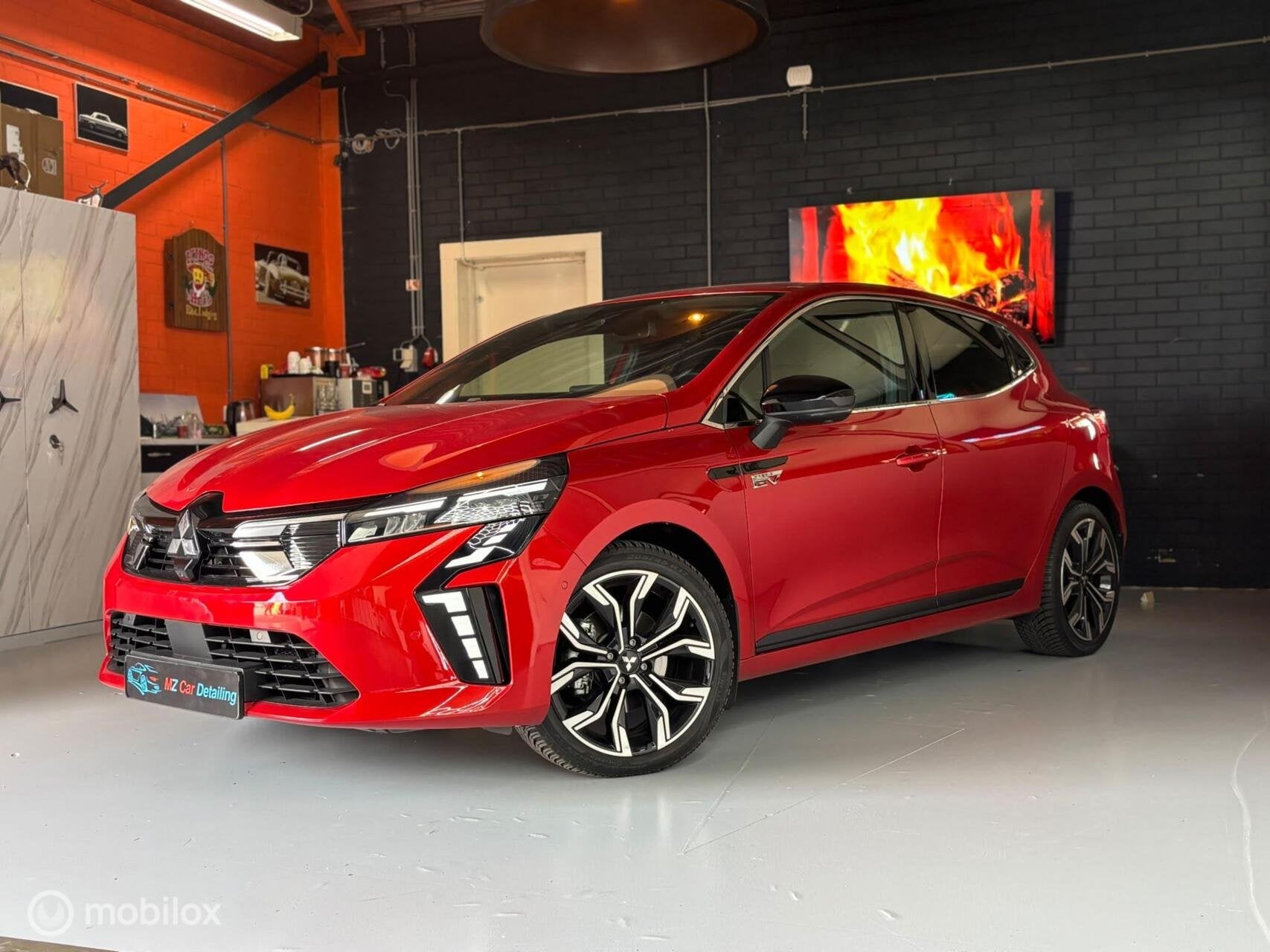 Mitsubishi Colt 1.6 HEV First Edition | Hybrid | Automaat, Auto's, Mitsubishi, Gebruikt, Bedrijf, Hybride Elektrisch/Benzine, Automatische klimaatregeling