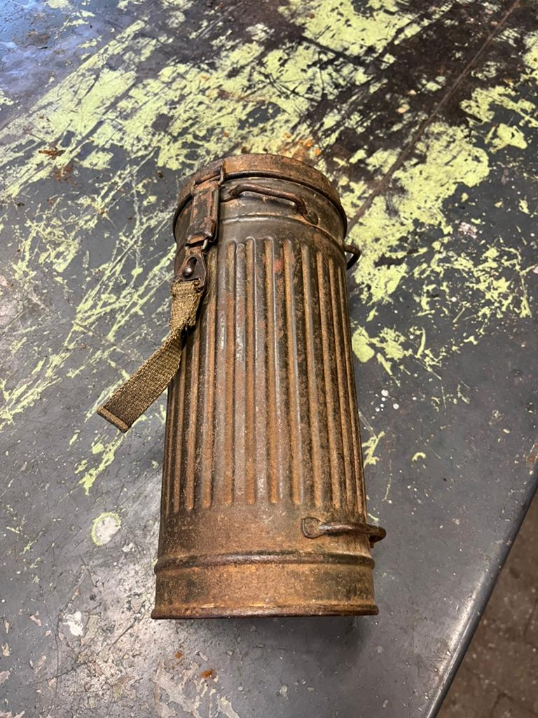 Gasmasker bus duits ww2, Ophalen of Verzenden