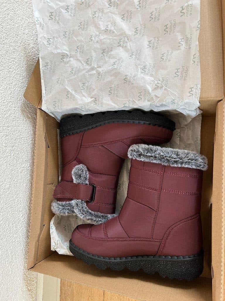 Dames Sneeuwlaarzen maat 38 (nieuw in doos), Kleding | Dames, Overige kleuren, Snowboots, Nieuw, Ophalen of Verzenden