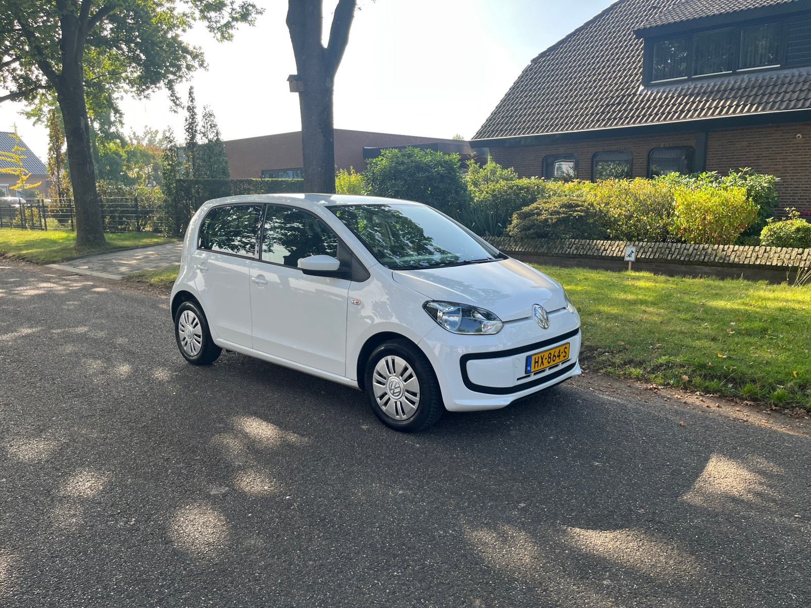 Volkswagen up! 1.0 BlueMotion 5drs Airco, Navigatie Bjr2016, Auto's, Voorwielaandrijving, Stof, Verwarmde buitenspiegels, Up!