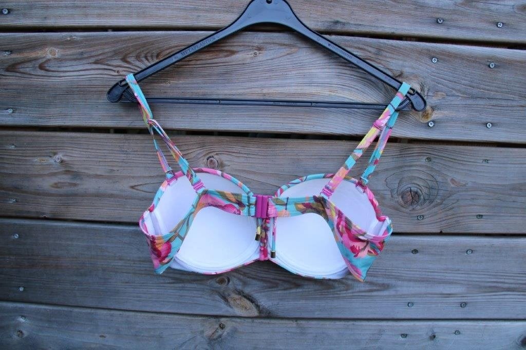 Bikinitop blauw/ roze Cyell mt 40 C cup Vaste prijs, Blauw, Ophalen of Verzenden, Zo goed als nieuw, Cyell