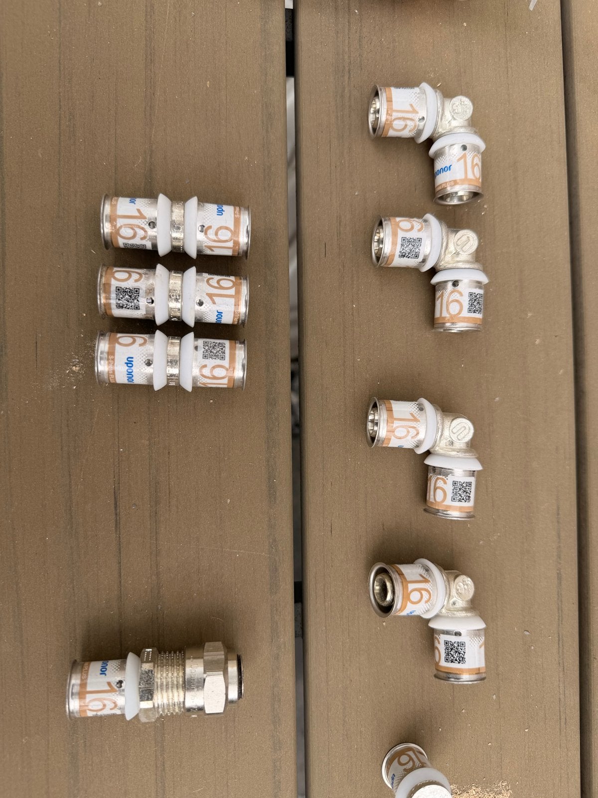 Diverse Uponor S-Press fittingen en koppelingen, Ophalen, Overige materialen, Bochten, Gebruikt