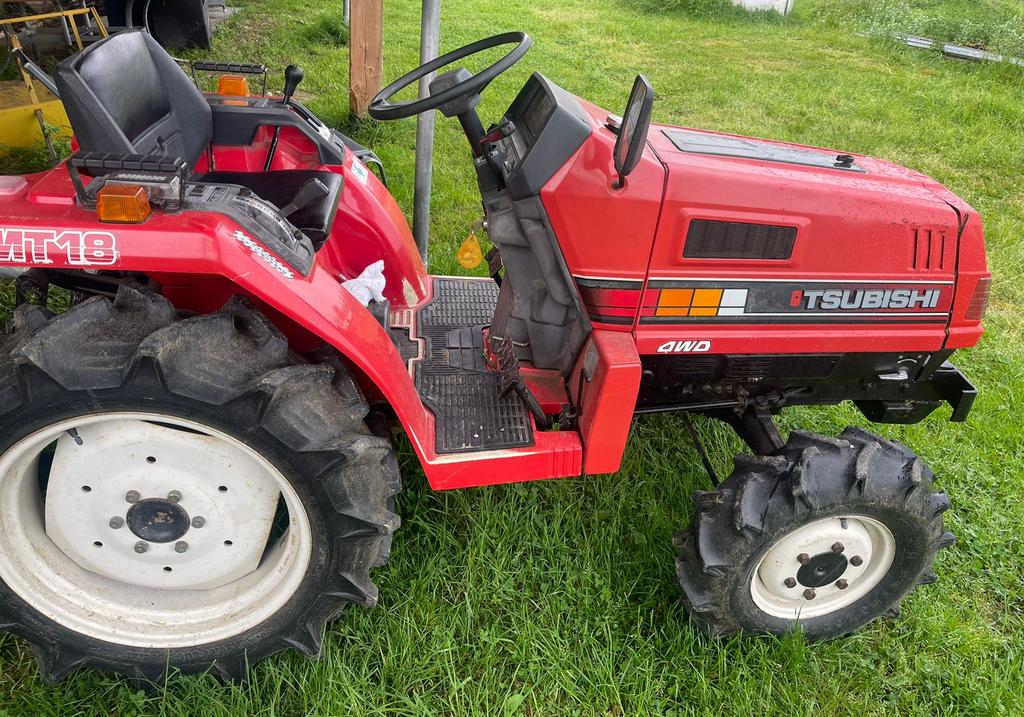 Te koop nette mini tractor trekken Mitsubishi MT18, Ophalen, Gebruikt