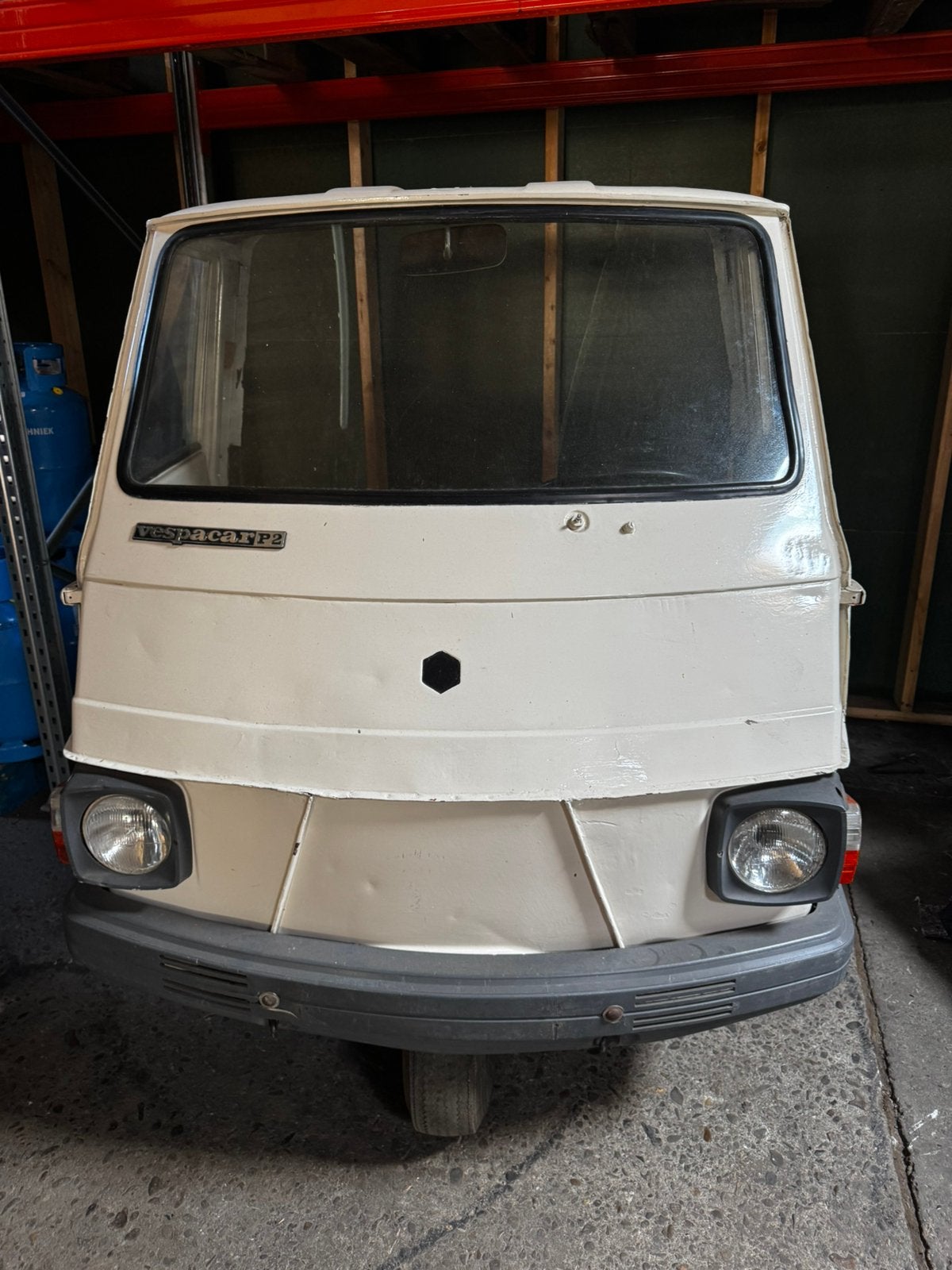 Vespacar P2 cabine, Ophalen, Voor, Bumper