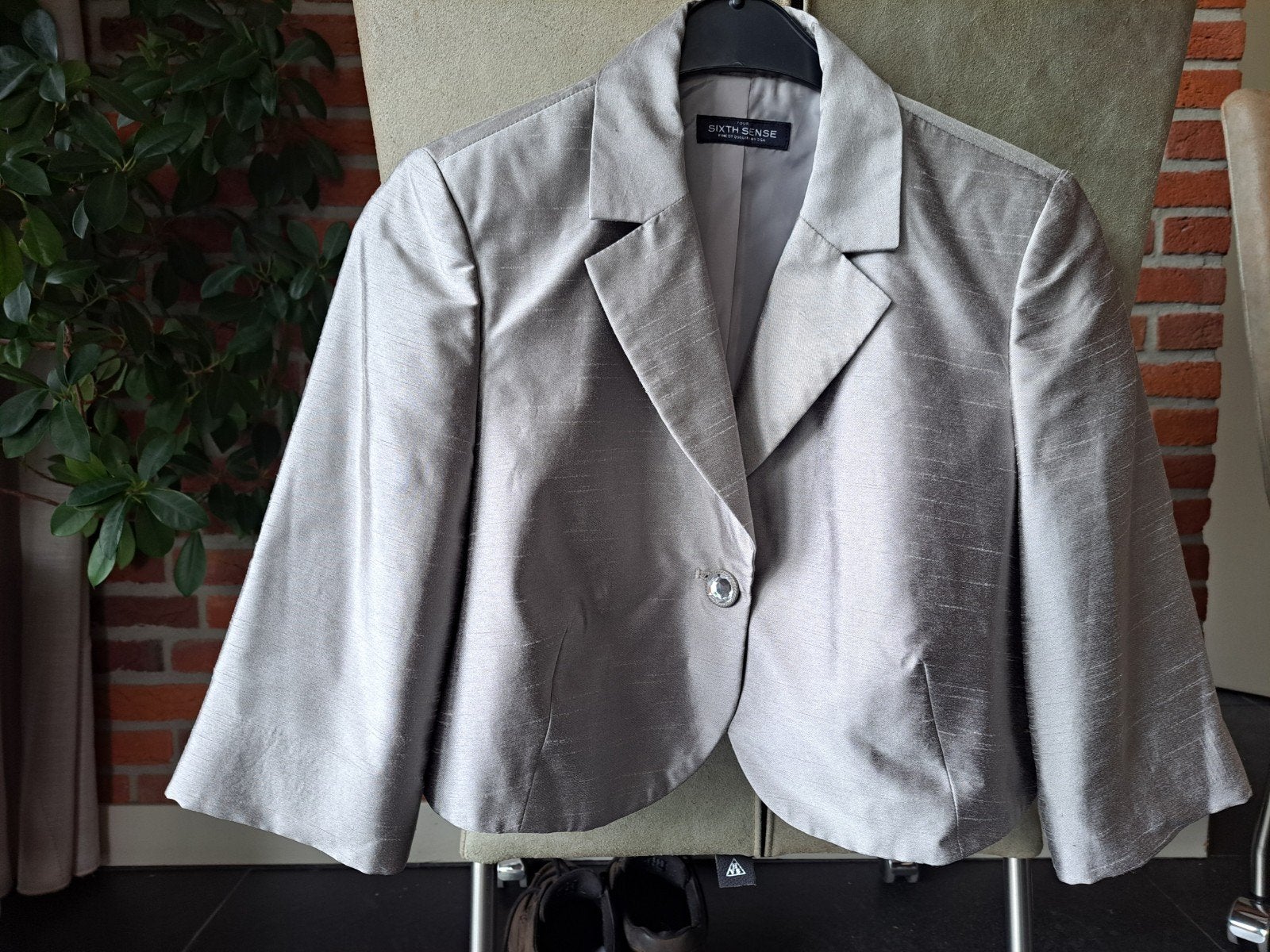 Zilvergrijze bolero maat 42, heel goed., Kleding | Dames, Sixth Sennse, Verzenden, Zilver, Overige typen