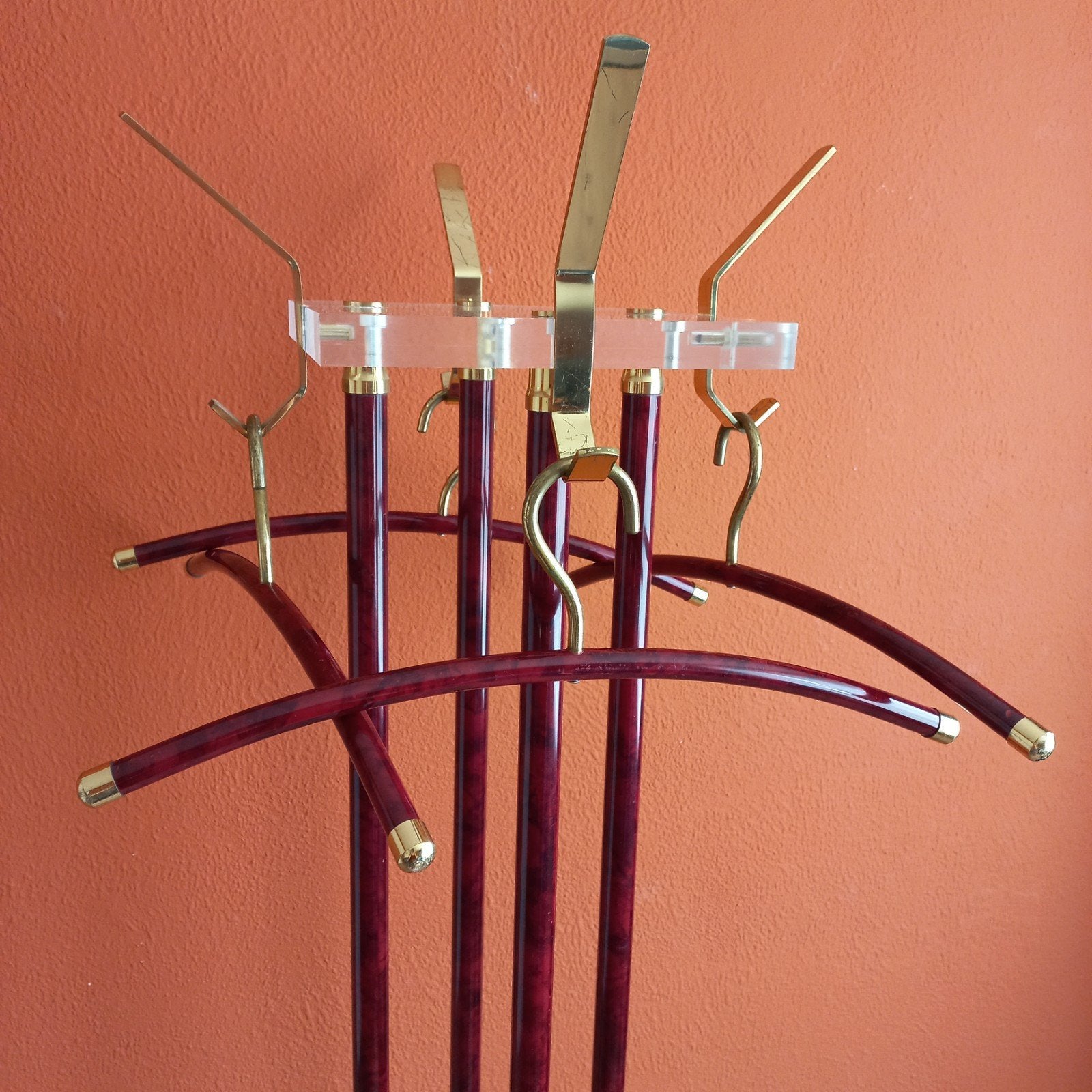 Hollywood Regency kapstok met gouden haken en acryl voet, Ophalen, Gebruikt, Staande kapstok, 150 tot 200 cm