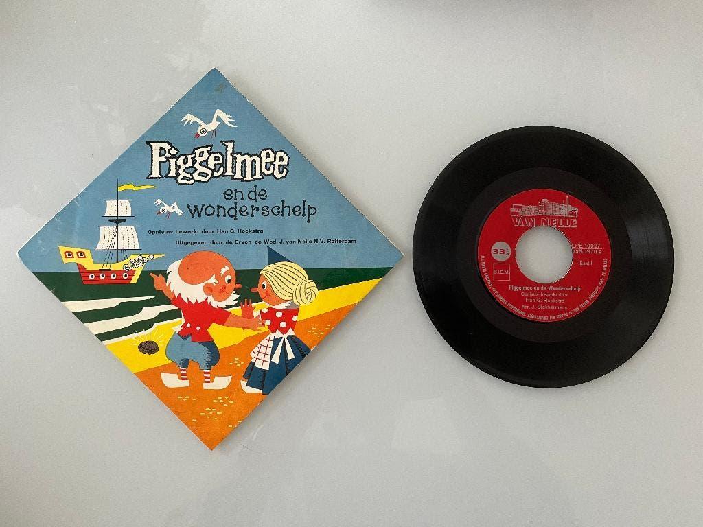 Piggelmee en de wonderschelp - vinyl single, Ophalen of Verzenden, Overige figuren, Zo goed als nieuw, Overige typen