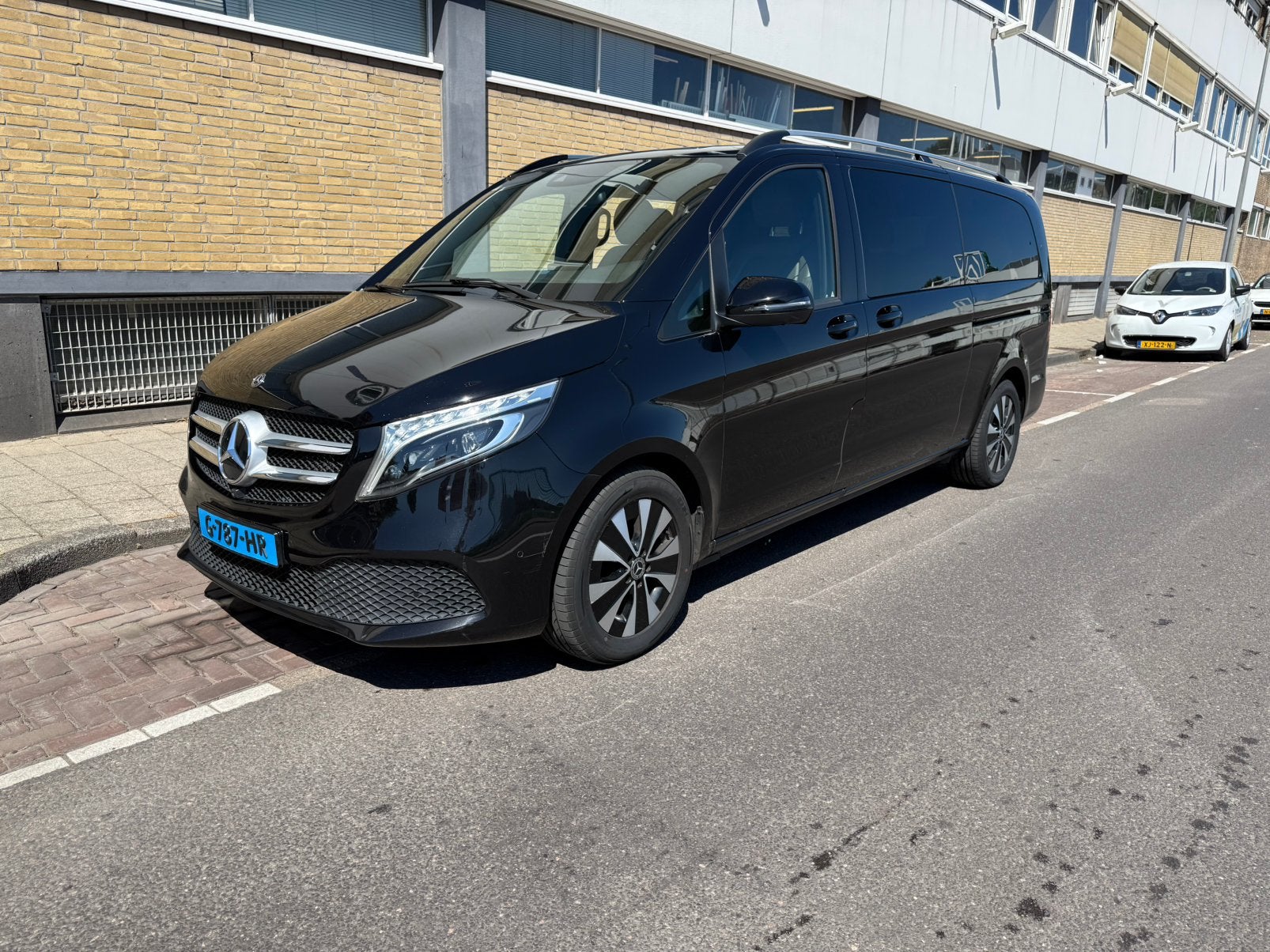 Mercedes-Benz V-Klasse 300 d 239pk Extra Lang 9G-TRONIC 2019, Achterwielaandrijving, 8 stoelen, 4 cilinders, Zwart