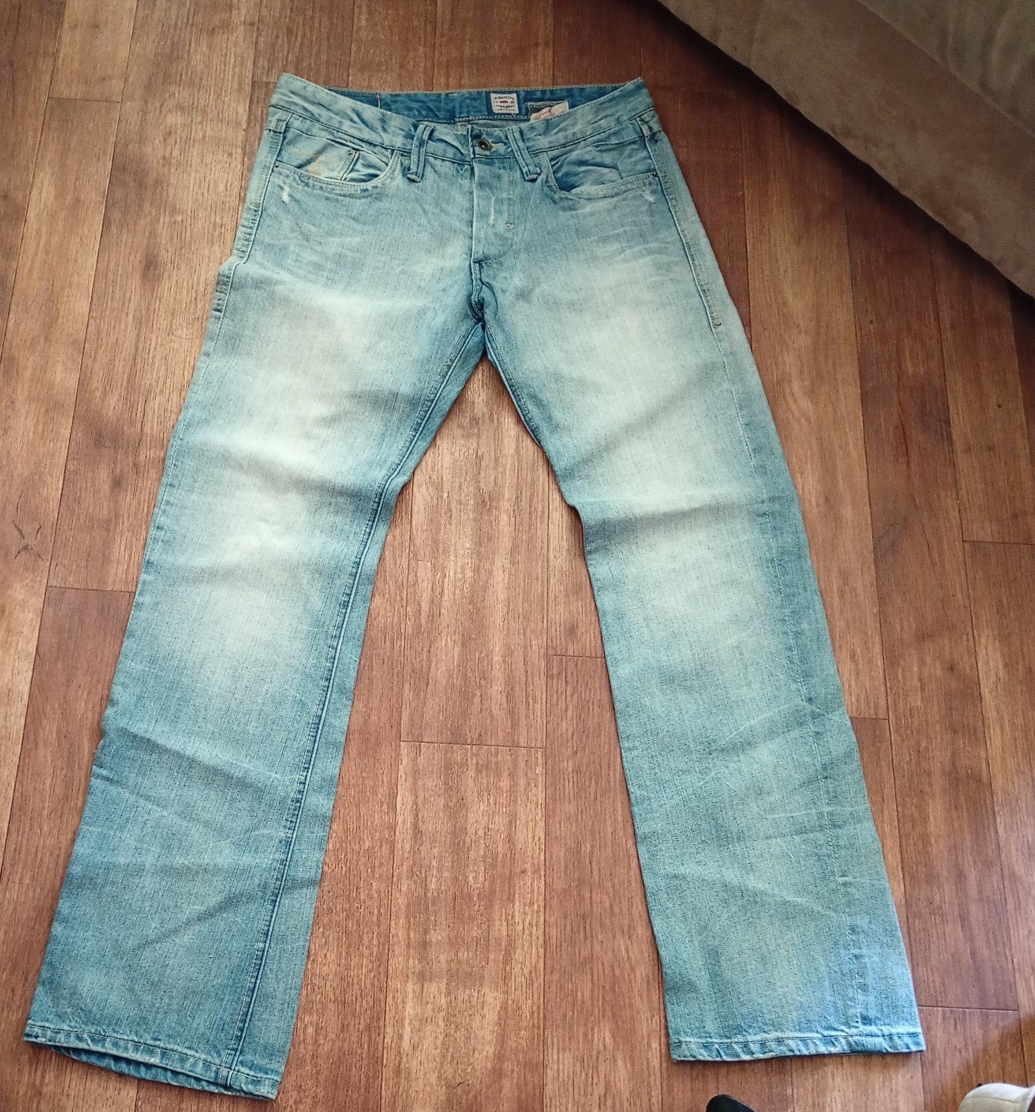 Jack en Jones spijkerbroek, maat 32-34 ,   2x aangehad, Ophalen of Verzenden, Zo goed als nieuw, Blauw, W32 (confectie 46) of kleiner
