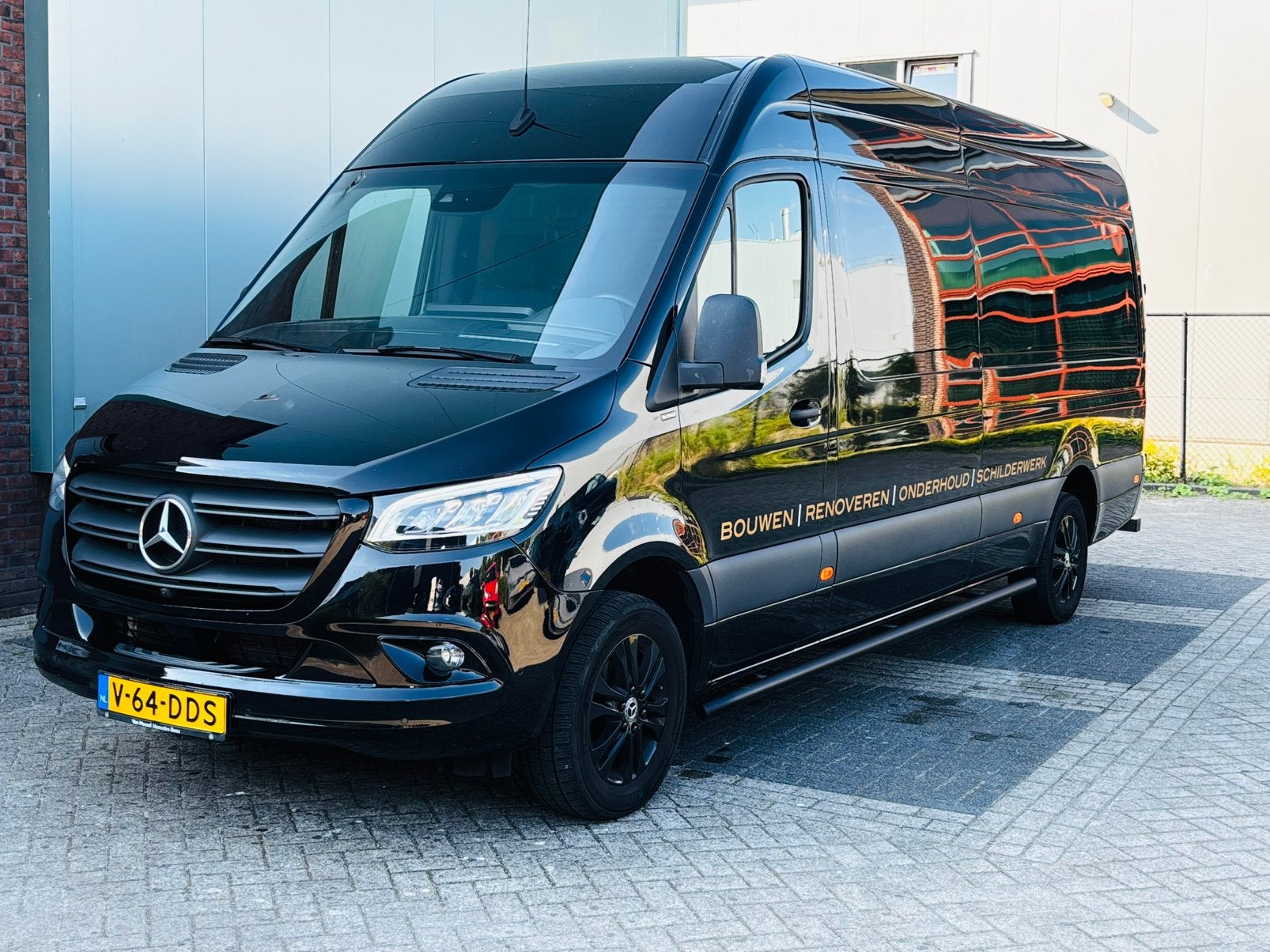 Mercedes-Benz Sprinter GB 519 CDI 190pk L4 RWD 9G-TRONIC, Achterwielaandrijving, Zwart, Diesel, Particulier